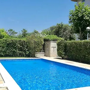 https://apartbeach-miguel-antn-vistas-playa.top-hotels-tarragona.com